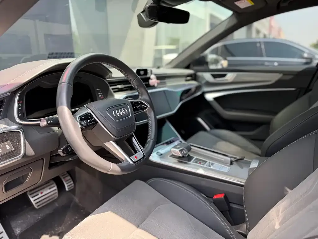 Audi A6L 2024 из CN, фото 7