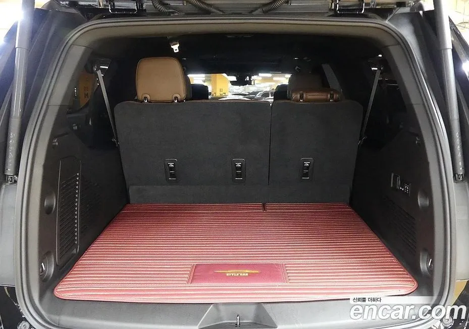 Chevrolet Surburban 2021 из KR, фото 10