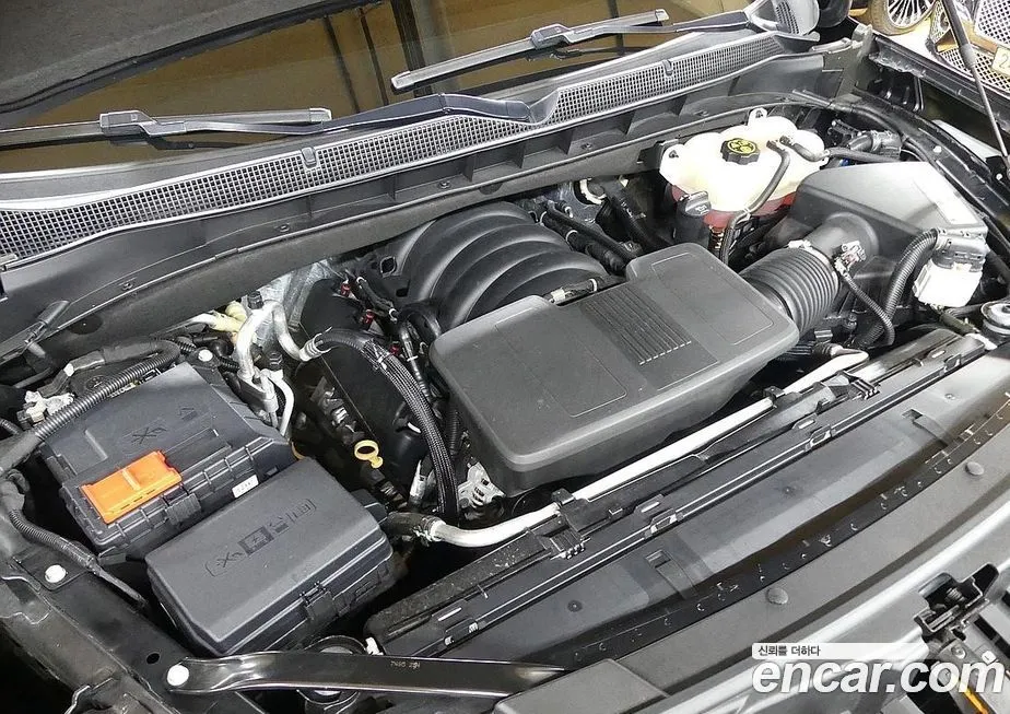 Chevrolet Surburban 2021 из KR, фото 6