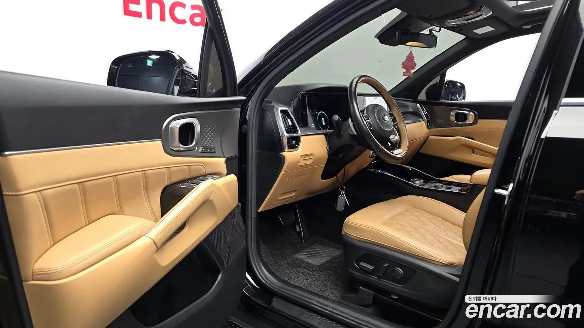 Kia Sorento — фото 6