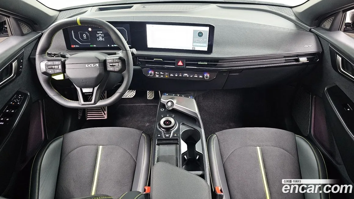 Kia EV6 — фото 9