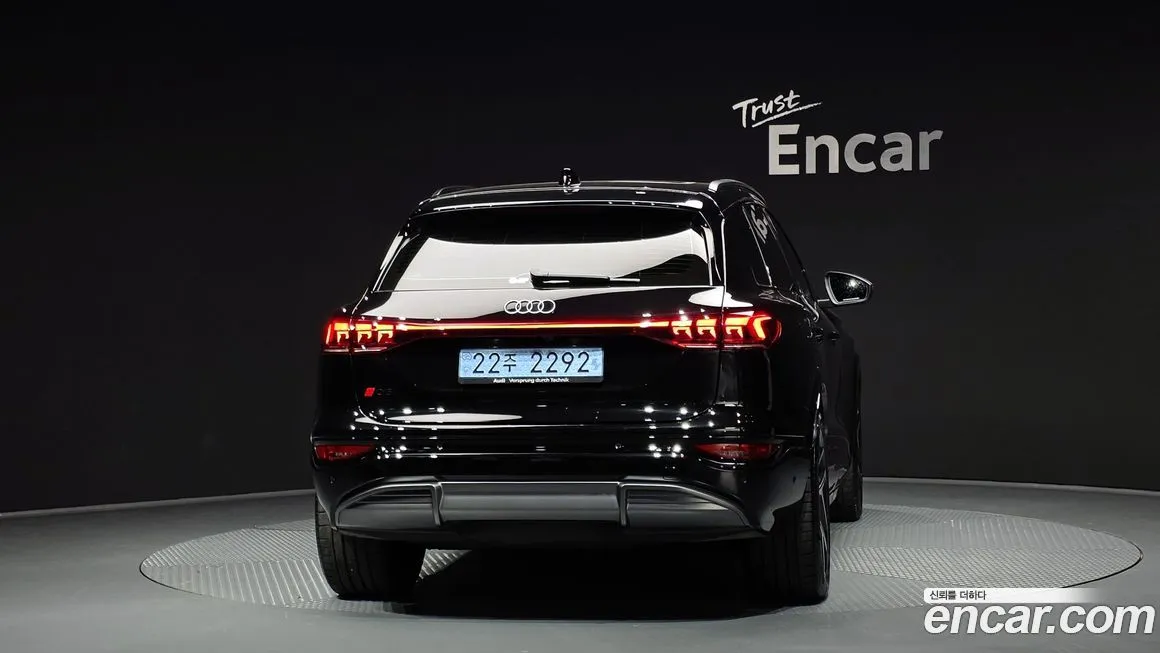 Audi Q6 e-tron 2025 из KR, фото 2