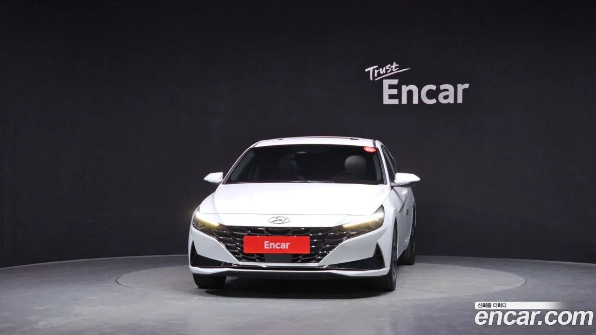 Hyundai AVANTE — фото 8