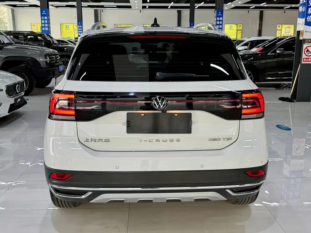 Volkswagen T-Cross — фото 6