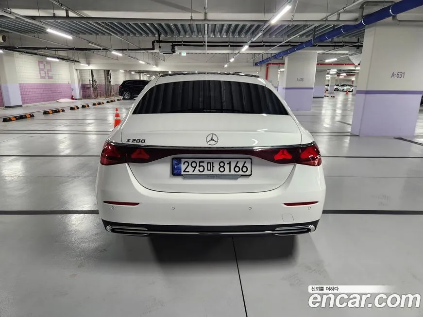 Mercedes-Benz E-Class 2025 из KR, фото 2