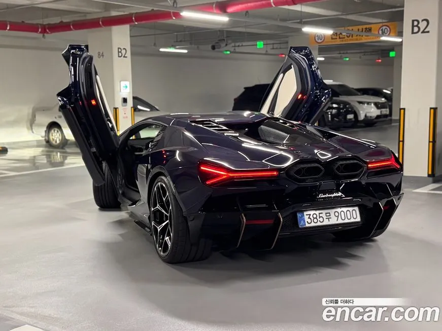 Lamborghini Revuelto 2025 из KR, фото 3
