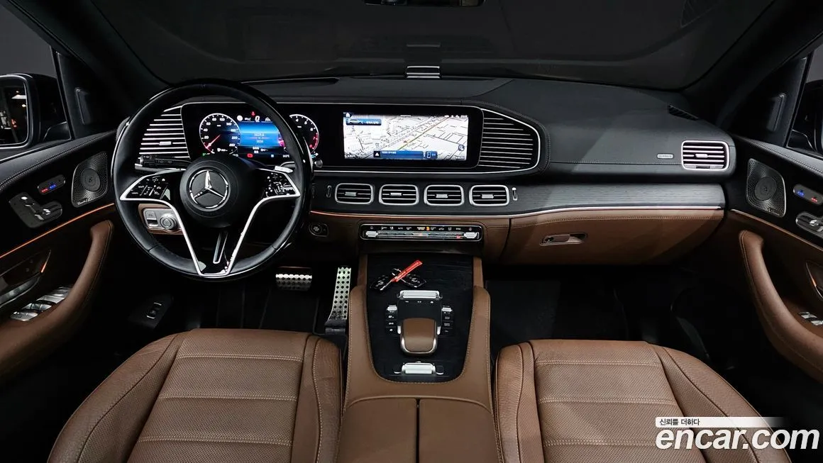 Mercedes-Benz GLS-Class — фото 9
