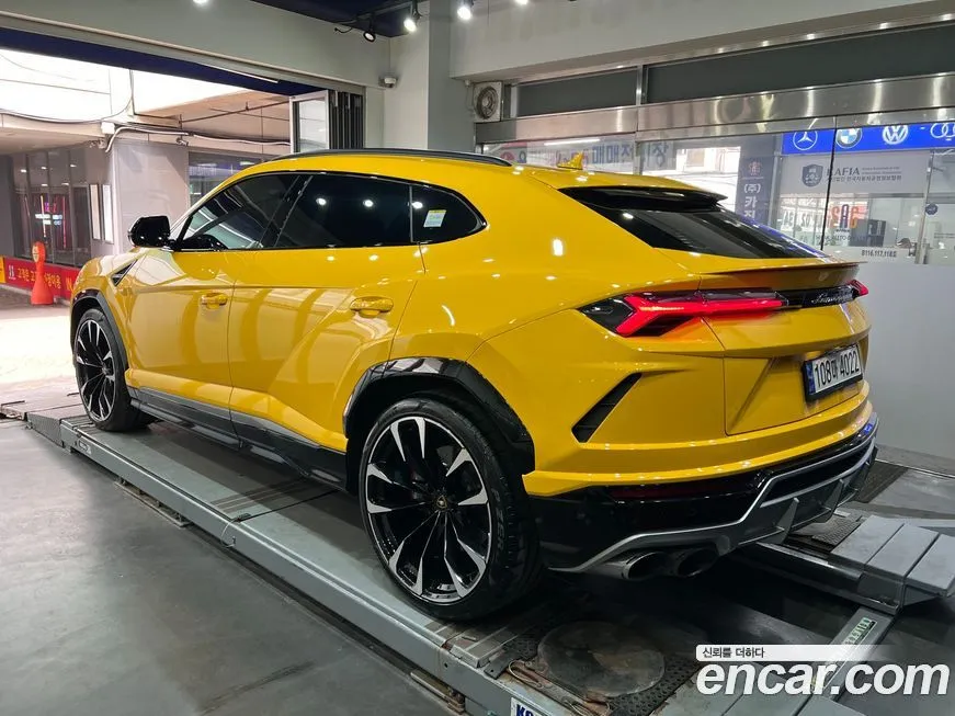 Lamborghini Urus 2021 из KR, фото 6