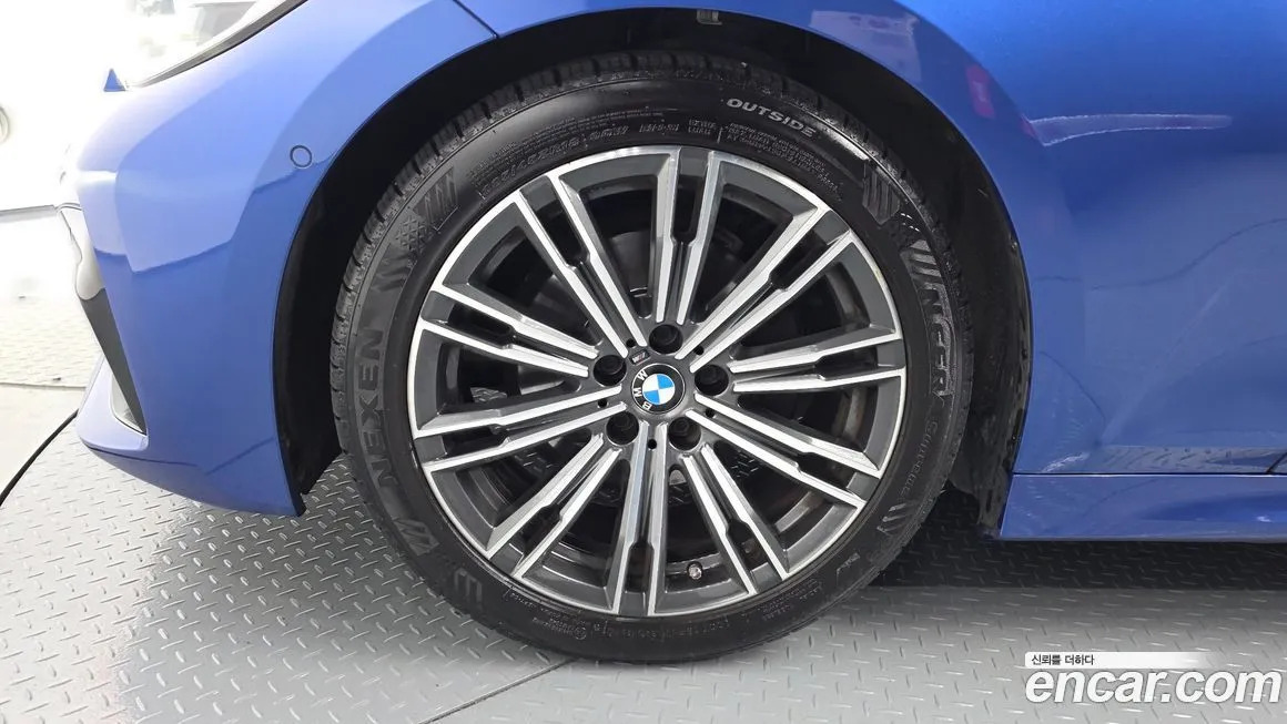 BMW 3-Series 2021 из KR, фото 7