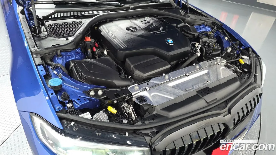 BMW 3-Series 2021 из KR, фото 10