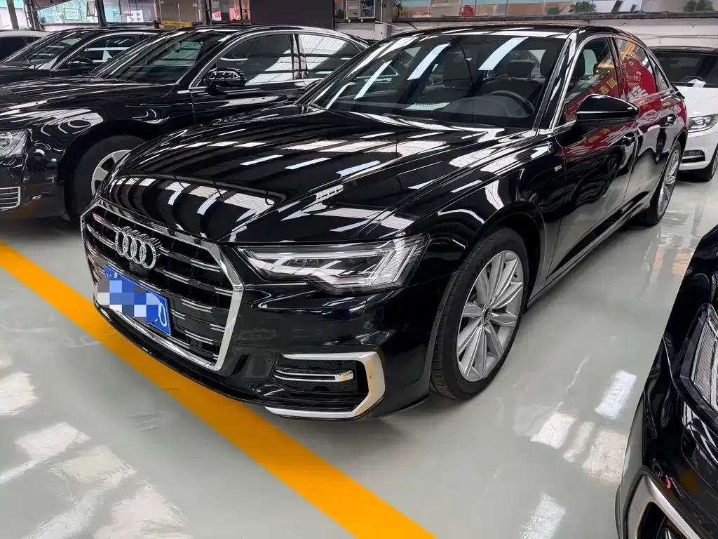 Audi A6L 2024 из CN, фото 9