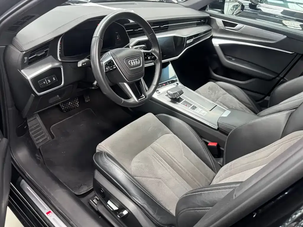 Audi A6L 2024 из CN, фото 8