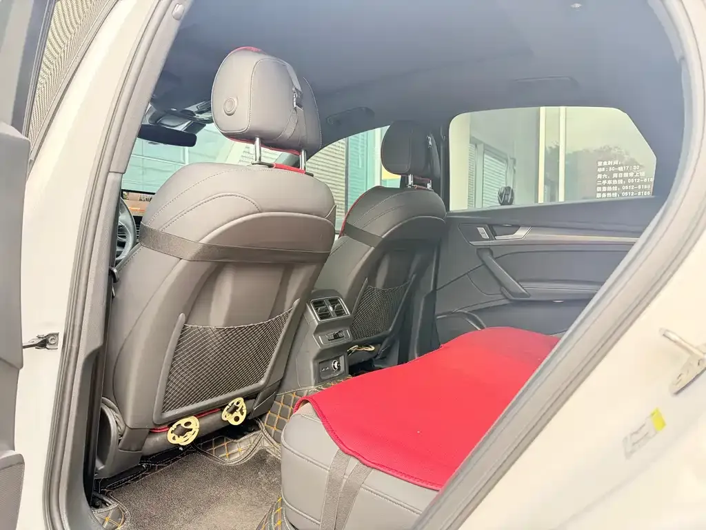 Audi Q5L Sportback 2024 из CN, фото 5