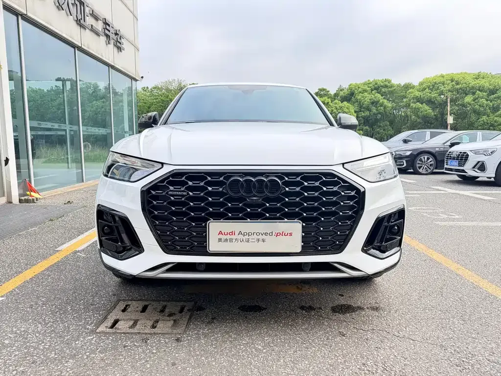 Audi Q5L Sportback 2024 из CN, фото 10
