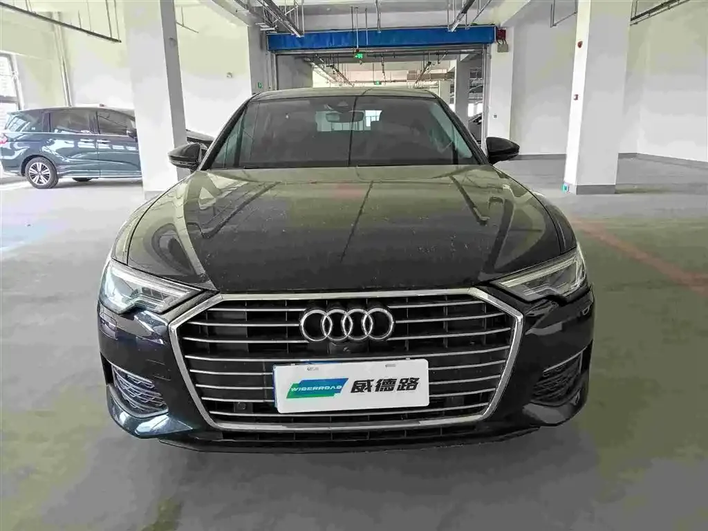 Audi A6L 2022 из CN, фото 4