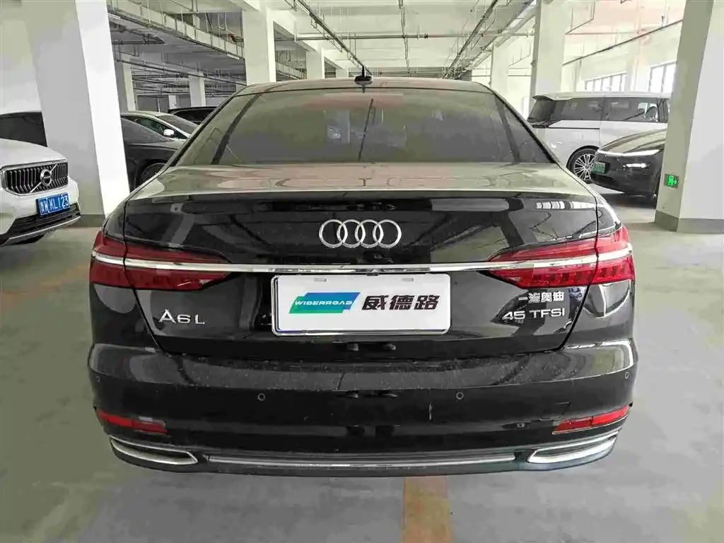 Audi A6L 2022 из CN, фото 10