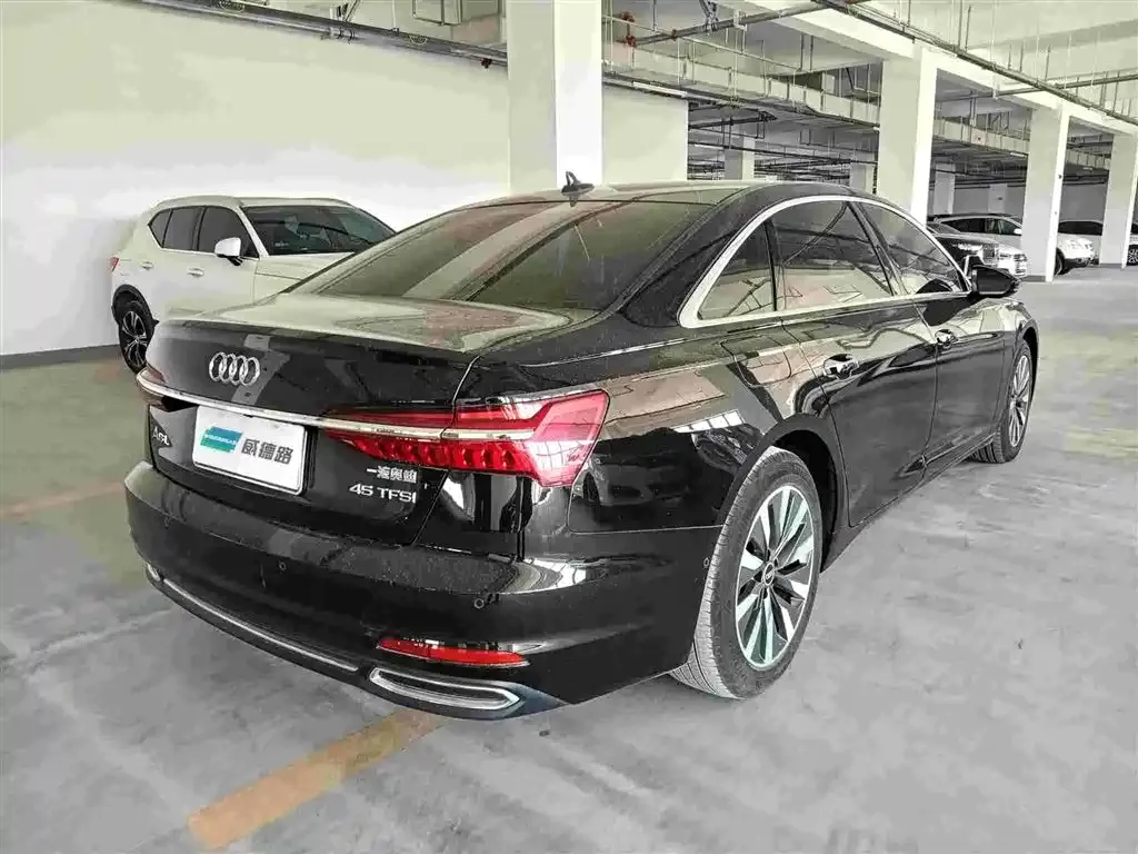 Audi A6L 2022 из CN, фото 9