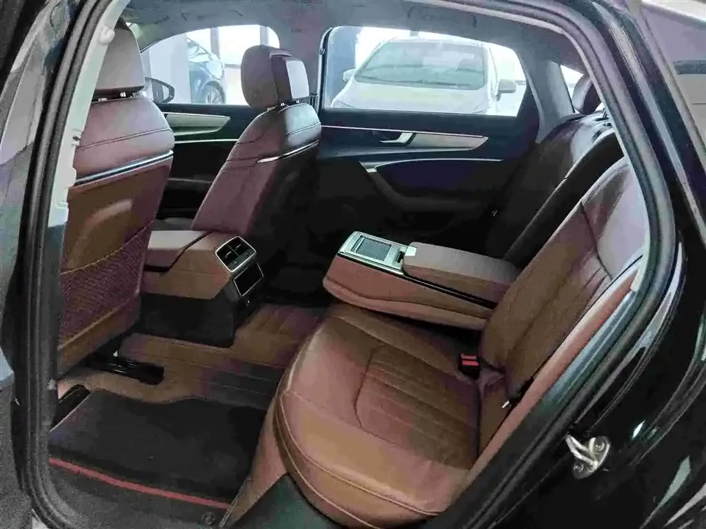 Audi A6L 2022 из CN, фото 7