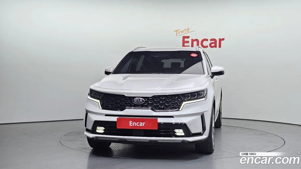 Kia Sorento — фото 4