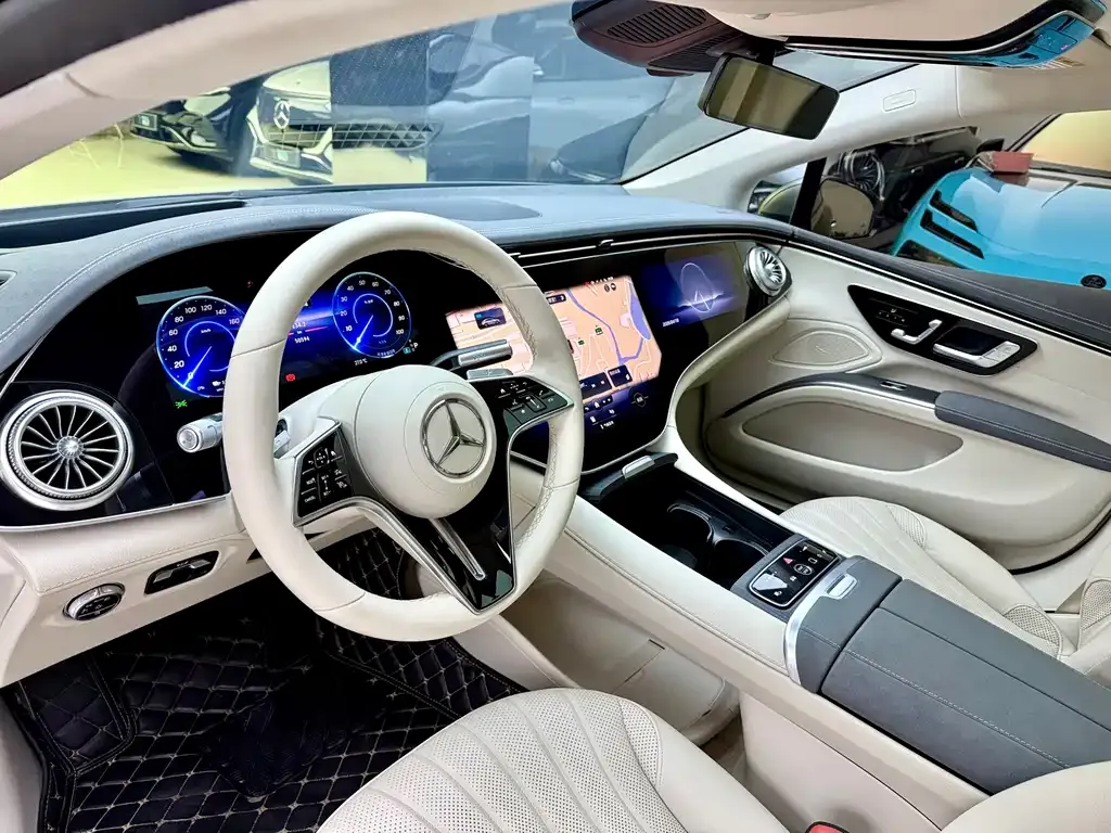 Mercedes-Benz EQS — фото 10