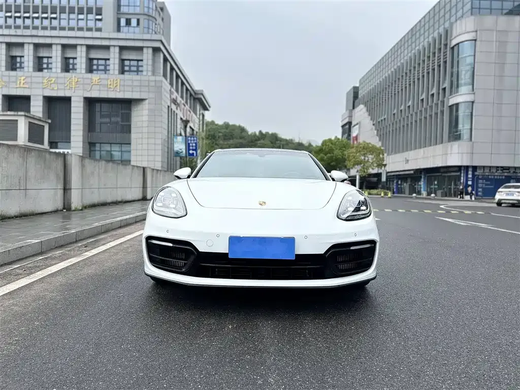 Porsche Panamera 2023 из CN, фото 9