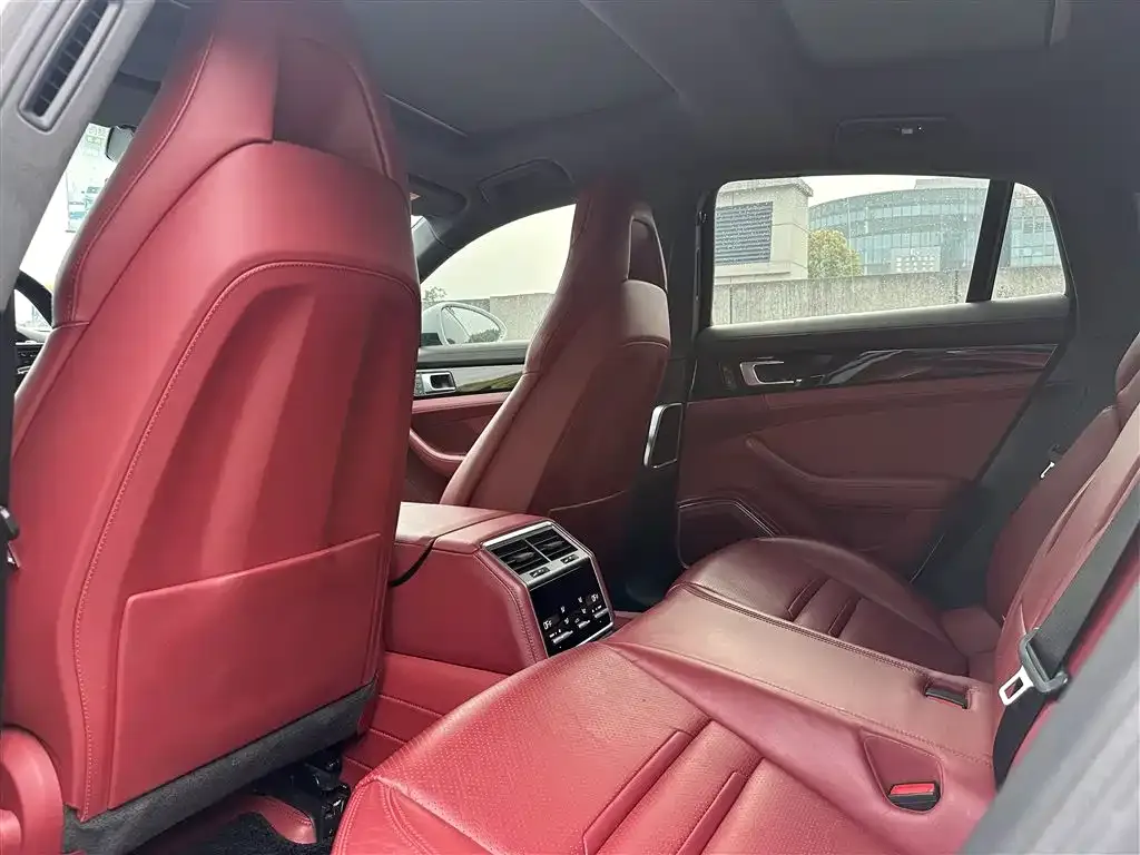 Porsche Panamera 2023 из CN, фото 8