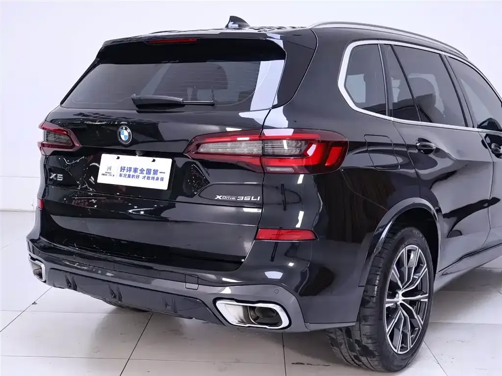 BMW X5 — фото 10
