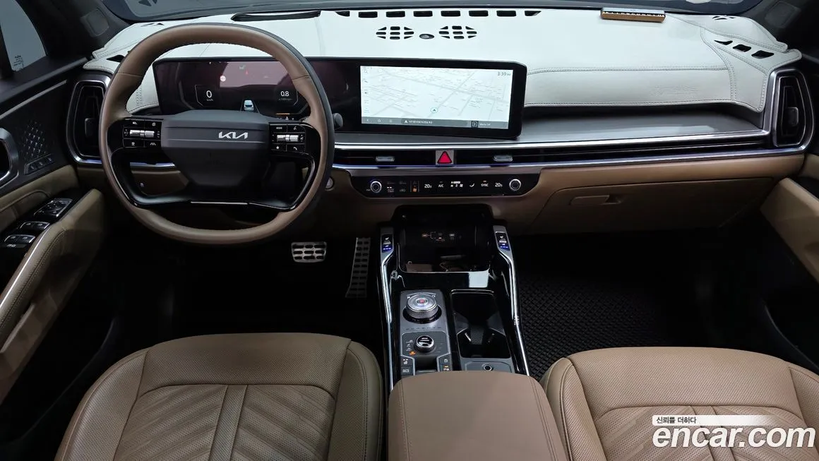 Kia Sorento — фото 8
