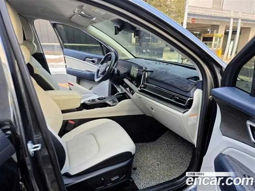 Kia Sportage — фото 10