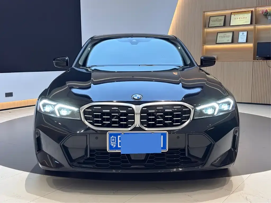 BMW 3 Series — фото 10