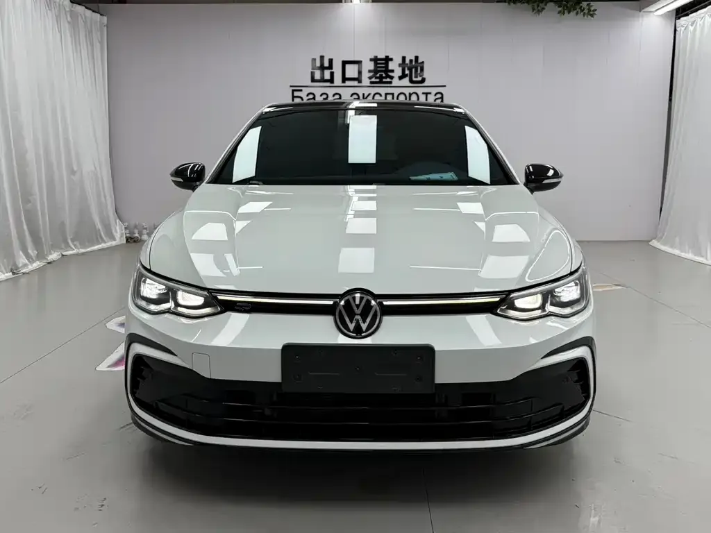Volkswagen Golf 2022 из CN, фото 5