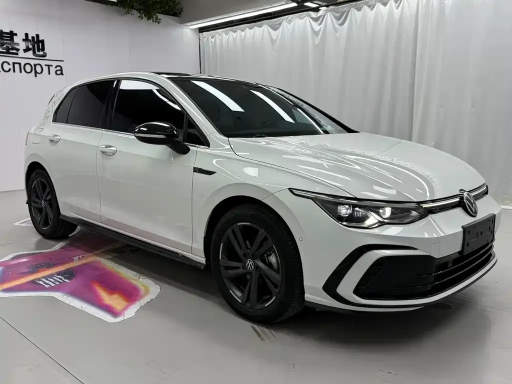 Volkswagen Golf 2022 из CN, фото 10