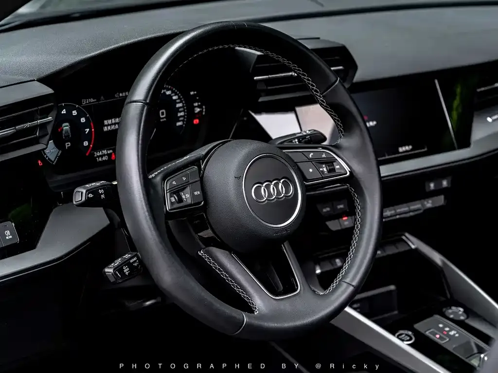 Audi A3 — фото 9