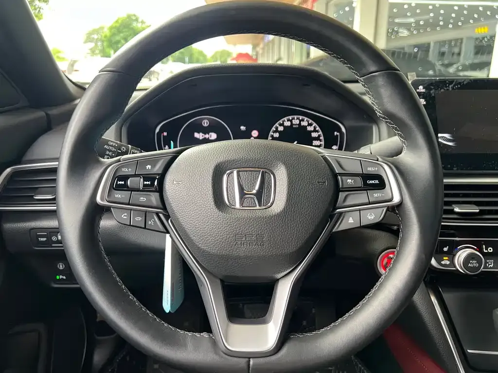 Honda Inspire — фото 5