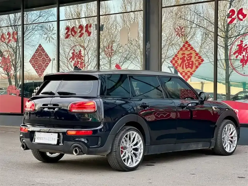 MINI Clubman — фото 9