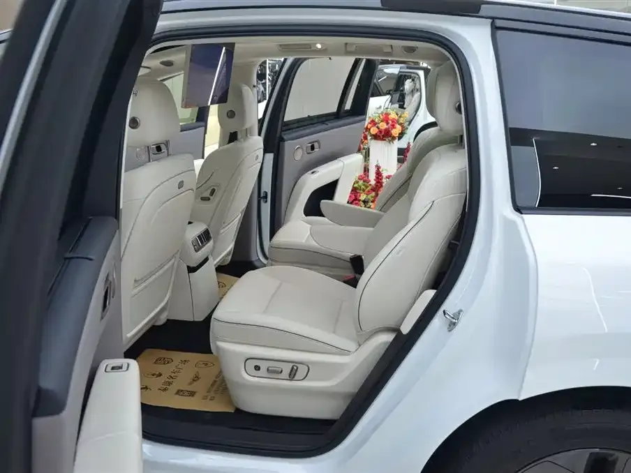 Li Auto i8 2025 из CN, фото 8