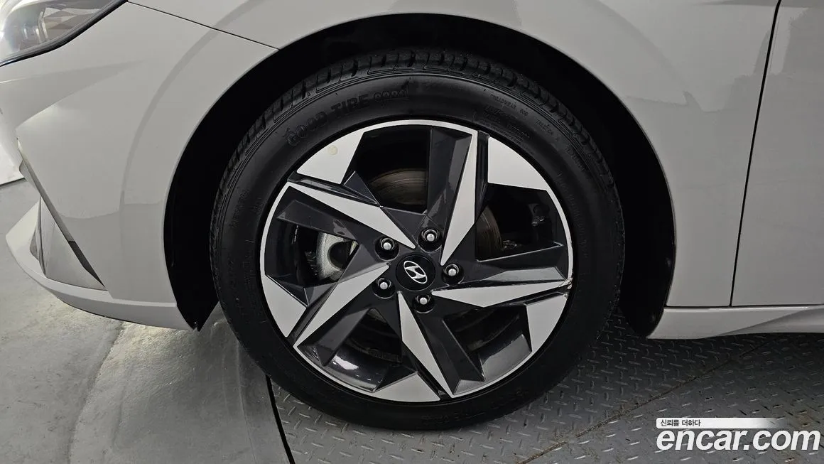 Hyundai AVANTE — фото 6
