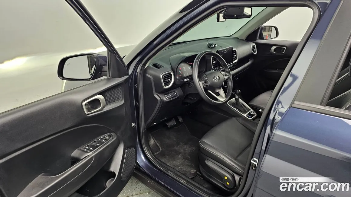 Hyundai Venue 2023 из KR, фото 6