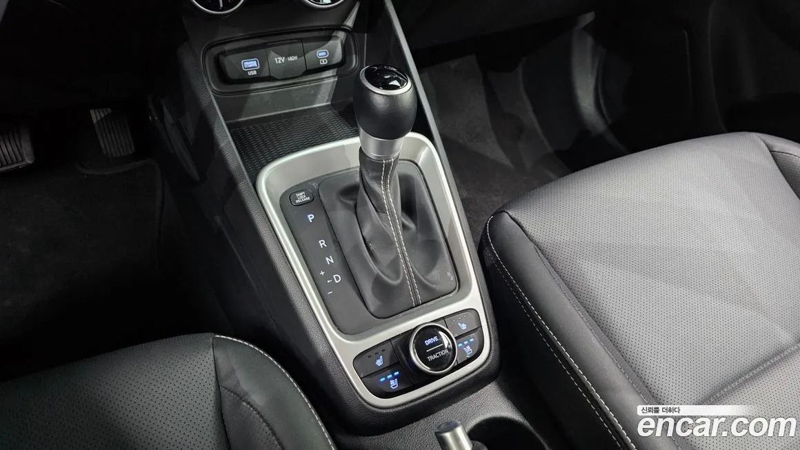 Hyundai Venue 2023 из KR, фото 8