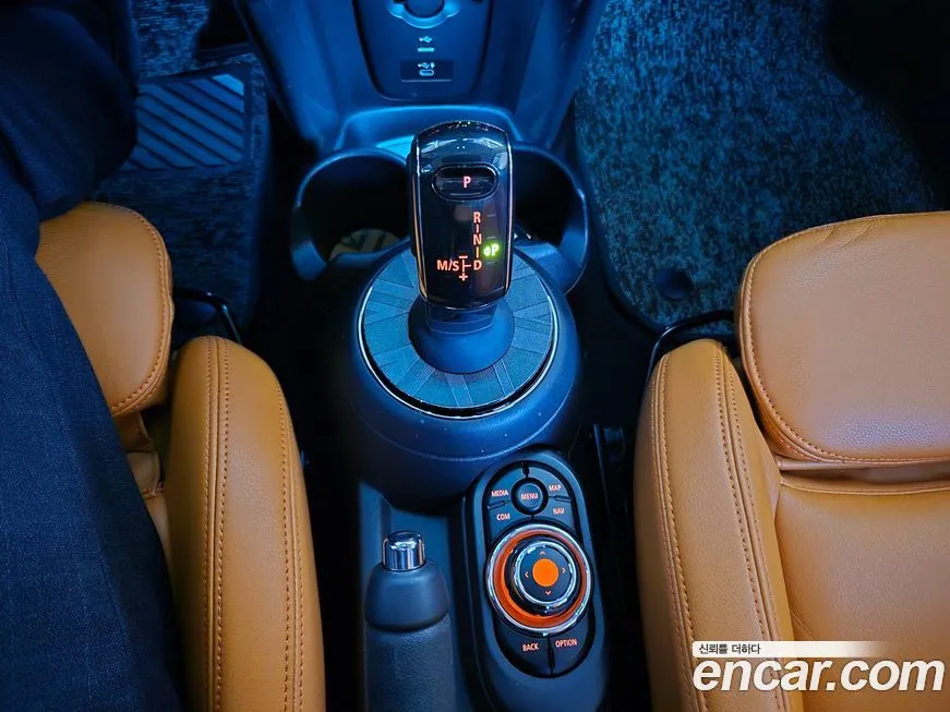 Mini Cooper 2021 из KR, фото 6