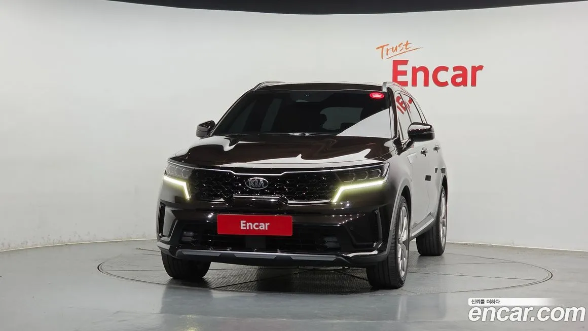 Kia Sorento — фото 4
