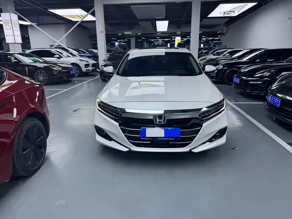 Honda Accord 2023 из CN, фото 7