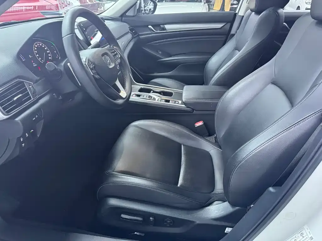 Honda Accord 2023 из CN, фото 6