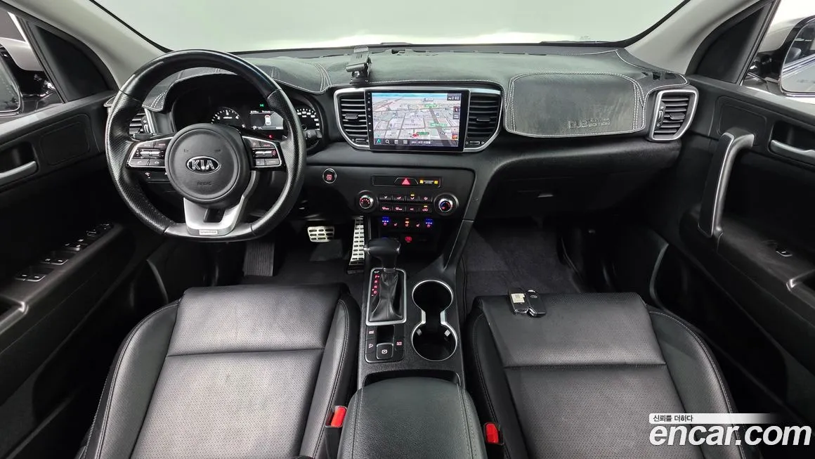 Kia Sportage — фото 10