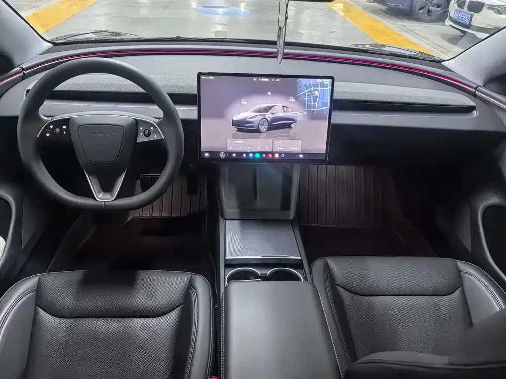 Tesla Model 3 — фото 6