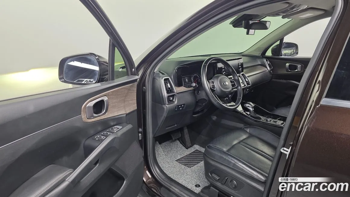 Kia Sorento — фото 3