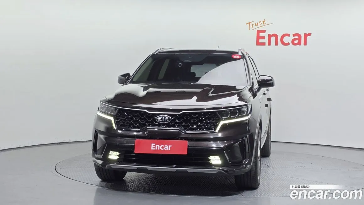 Kia Sorento — фото 5