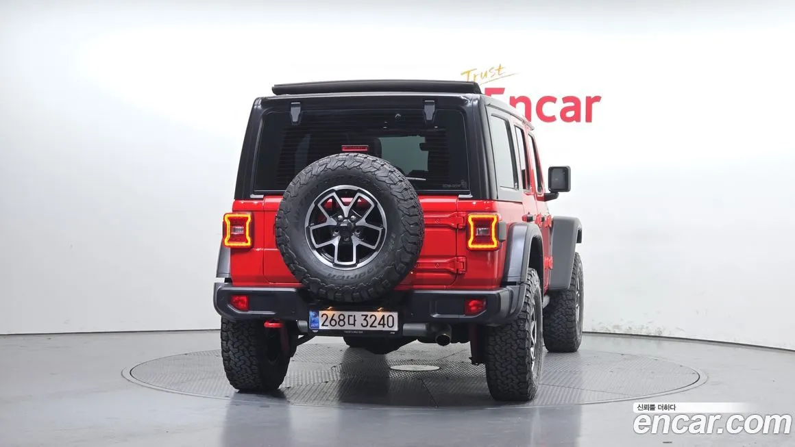 Jeep Wrangler — фото 3