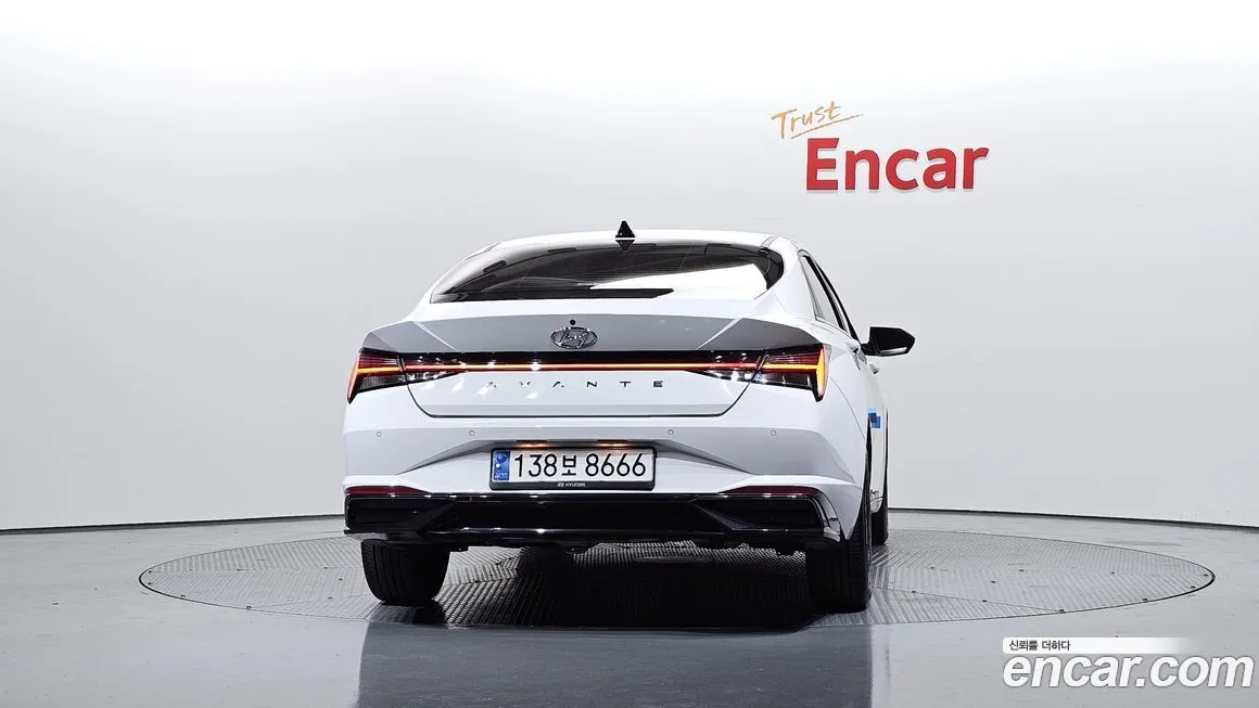 Hyundai AVANTE — фото 9