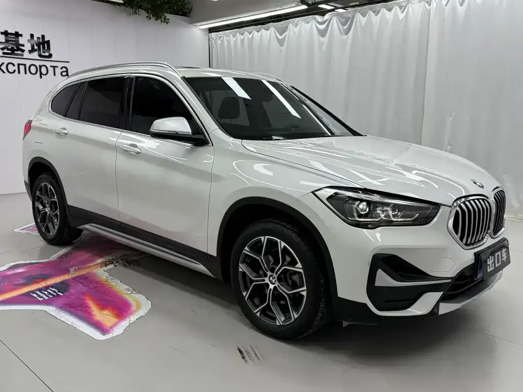 BMW X1 — фото 7
